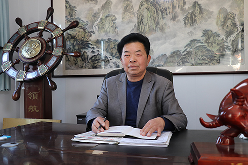 <font style='color:#003665'>王天濤：把實(shí)干擔(dān)當(dāng)寫在鄉(xiāng)村振興的大地上</font>